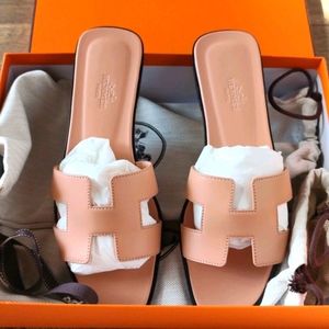 Hermès New Oran sandals